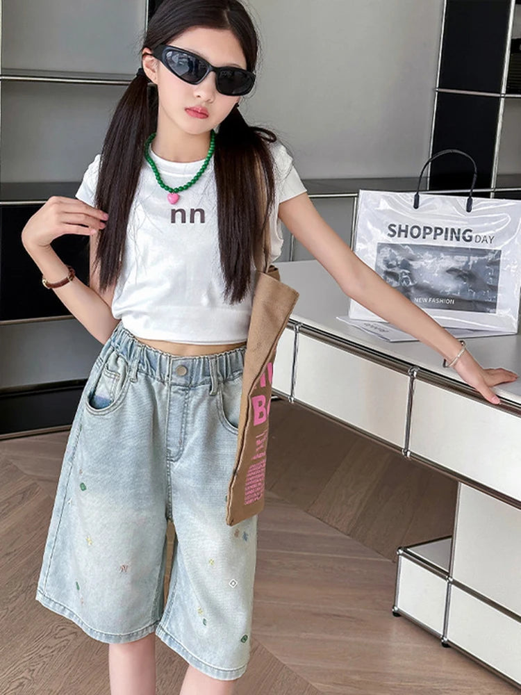 2026 New Summer Children Short Jeans Teen Girls Fashion Star Embroidery Wide Leg Denim Shorts Kid Casual Loose Knee Length Pants
