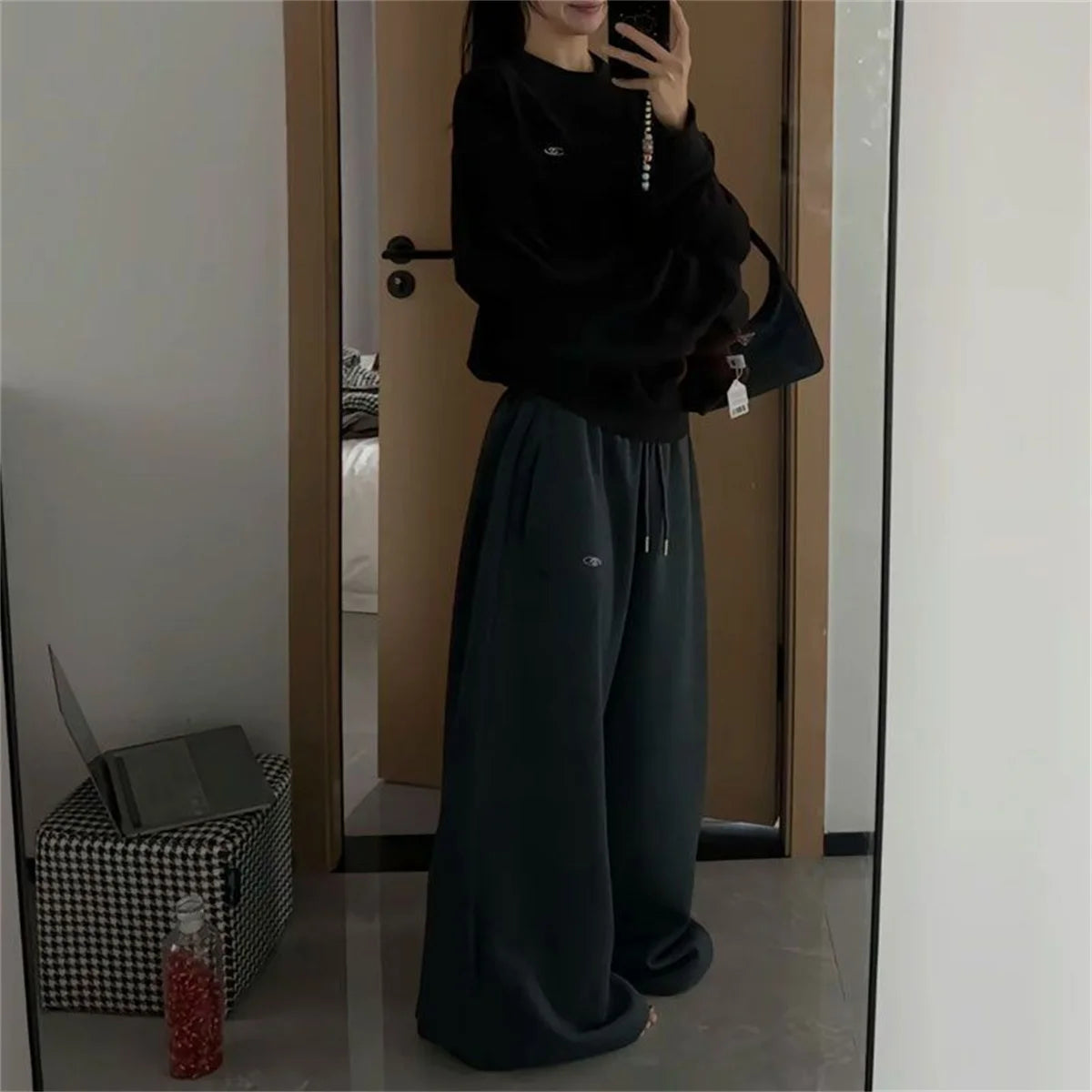 Oversize Woman Grey Black Sweatpants Y2K Korean Streetwear Loose Casual Jogger Pants High Waist All Match Drawstring Trousers