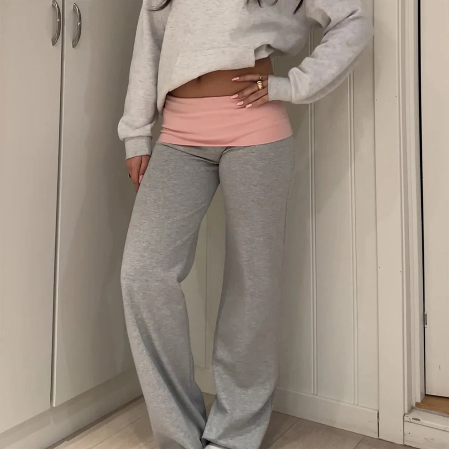 Casual Women Wide Leg Sweatpants Low Rise Flare Lounge Pant Bell Bottoms Y2K Trousers Fold Over Yoga Pants