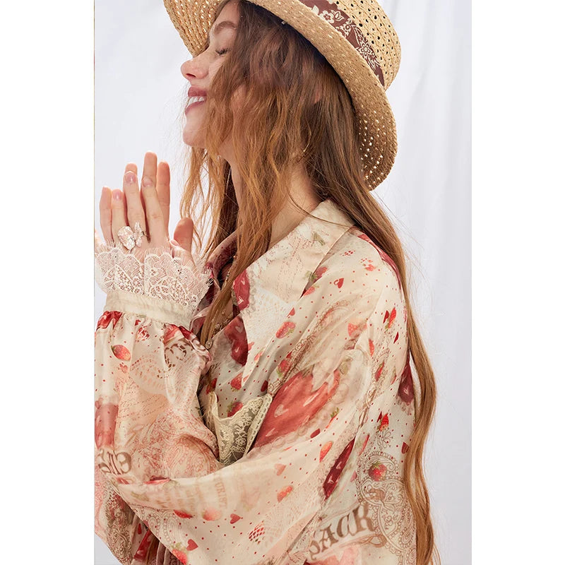 ELFSACK Women's Strawberry Print 2 Piece Set, Vintage Palace Vacation Shirt & A-Line Shorts Suit, Cute Summer Outfit